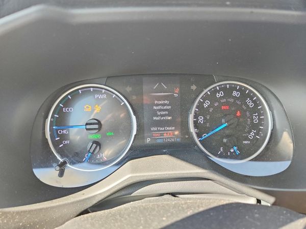 2020 TOYOTA RAV4 XLE HV