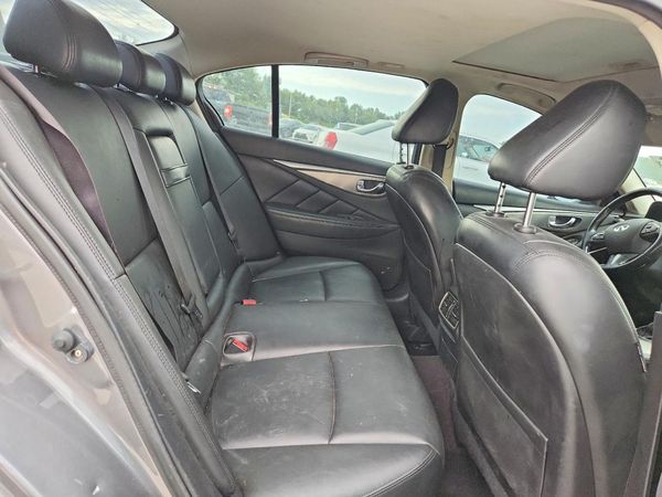 2014 INFINITI Q50