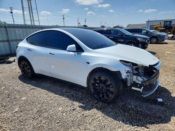 2020 TESLA MODEL Y