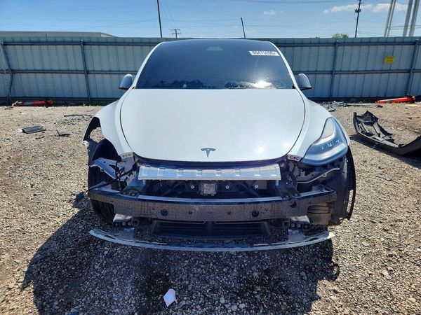 2020 TESLA MODEL Y