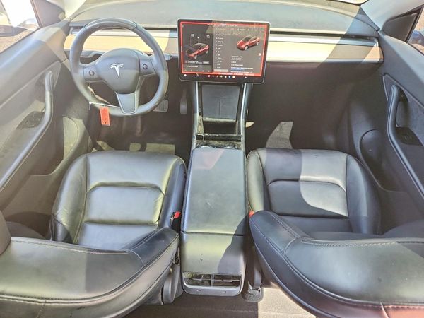 2020 TESLA MODEL Y