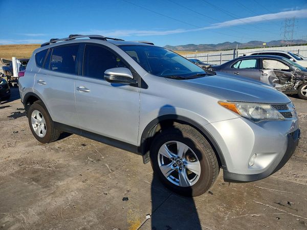 2015 TOYOTA RAV4 XLE (M Grade)