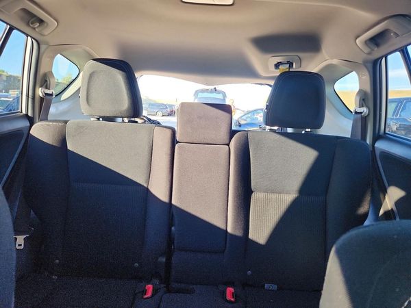 2015 TOYOTA RAV4 XLE (M Grade)