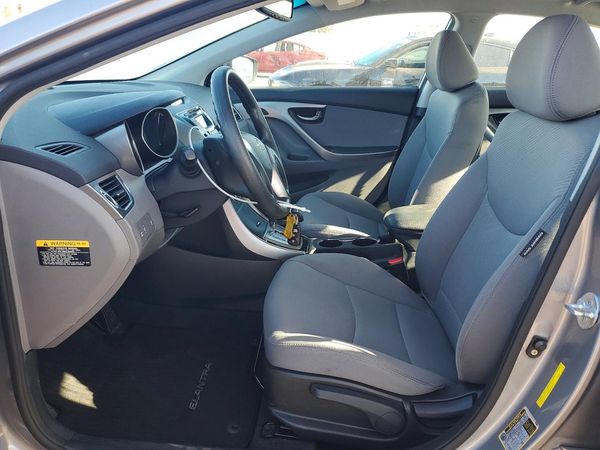 2013 HYUNDAI ELANTRA