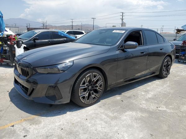 2024 BMW 530