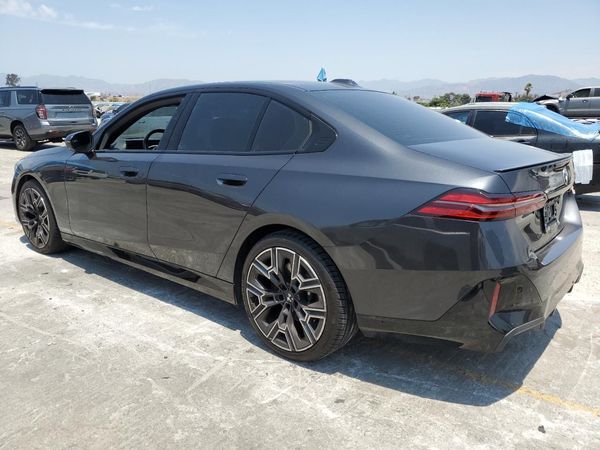 2024 BMW 530
