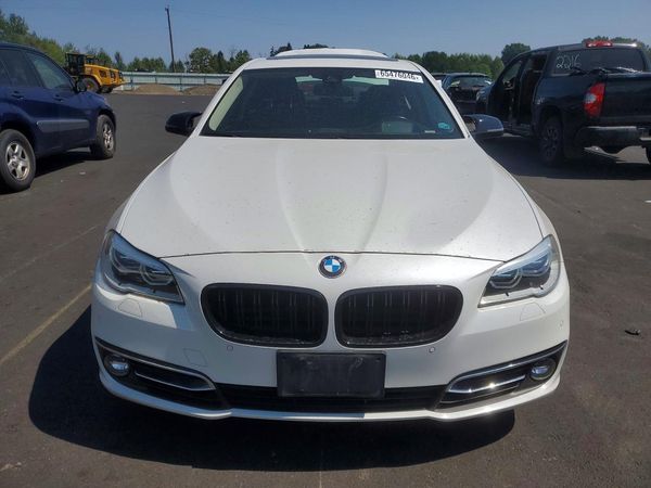 2016 BMW 550