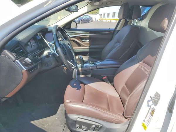 2016 BMW 550