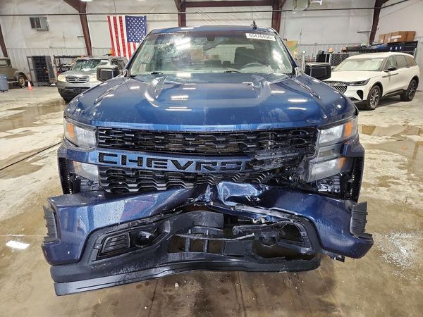 2019 CHEVROLET SILVERADO Custom