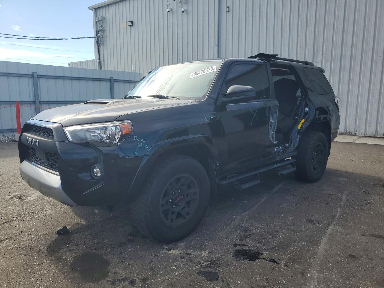2022 TOYOTA 4RUNNER