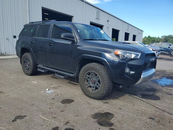 2022 TOYOTA 4RUNNER