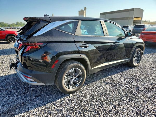 2026 HYUNDAI TUCSON Blue SE