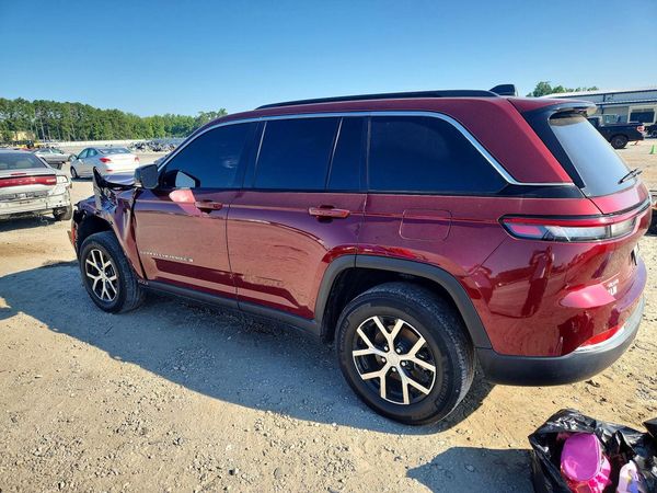 2024 JEEP GRAND CHEROKEE