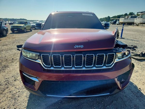 2024 JEEP GRAND CHEROKEE