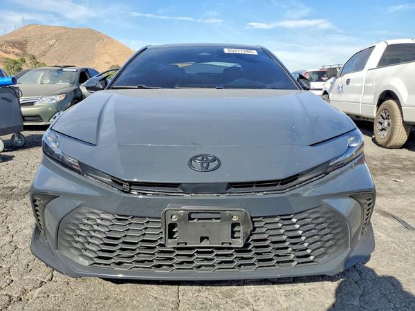 2026 TOYOTA CAMRY