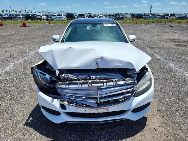2016 MERCEDES-BENZ C C300-4M