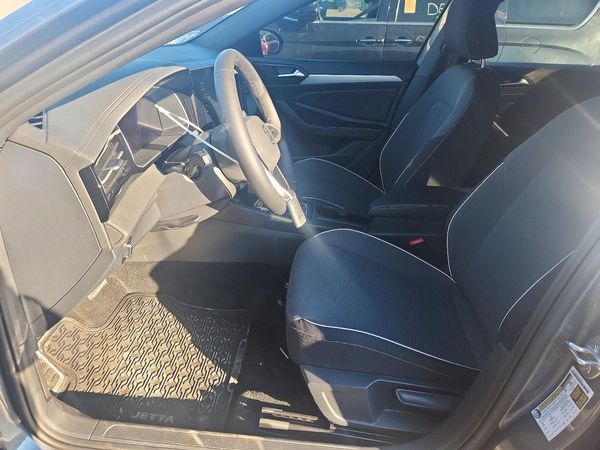 2025 VOLKSWAGEN JETTA Sport