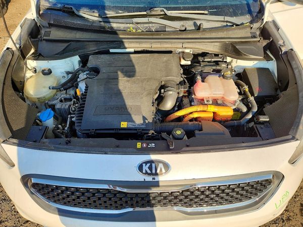 2017 KIA NIRO FE / LX / LX Tech