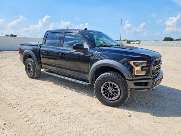 2019 FORD F150 Super Crew - Raptor
