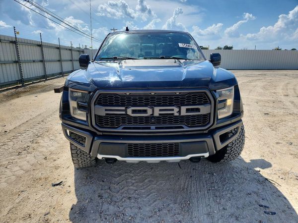 2019 FORD F150 Super Crew - Raptor