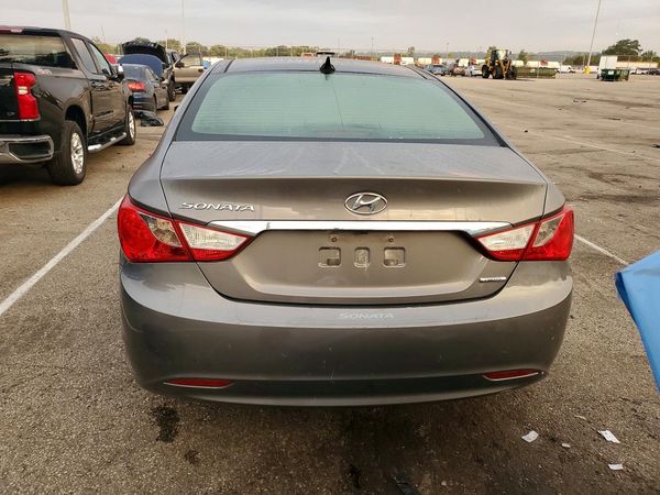 2013 HYUNDAI SONATA