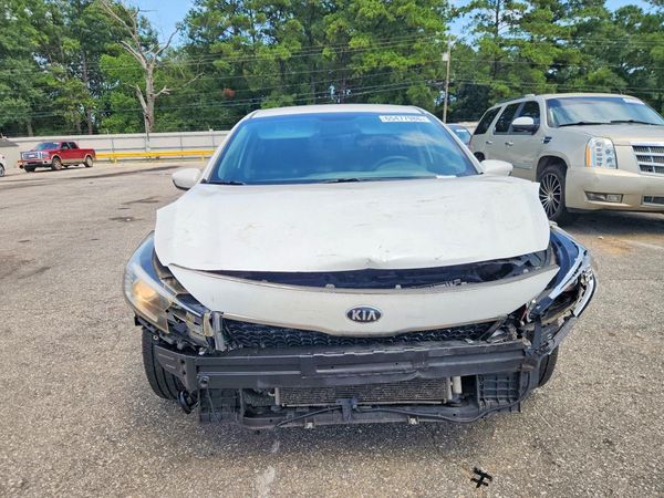 2017 KIA FORTE