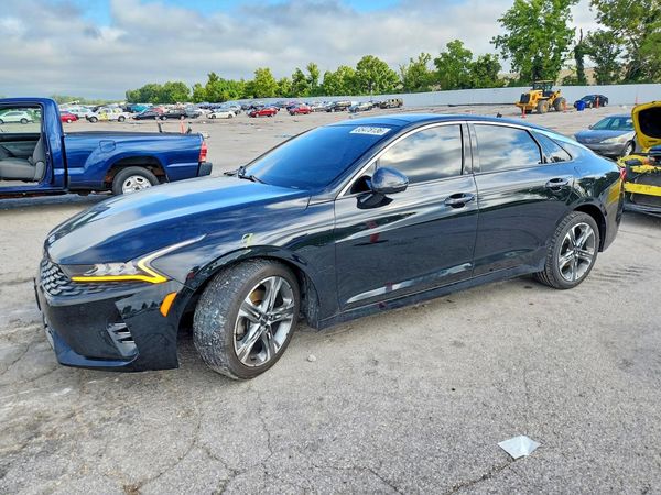 2022 KIA K5