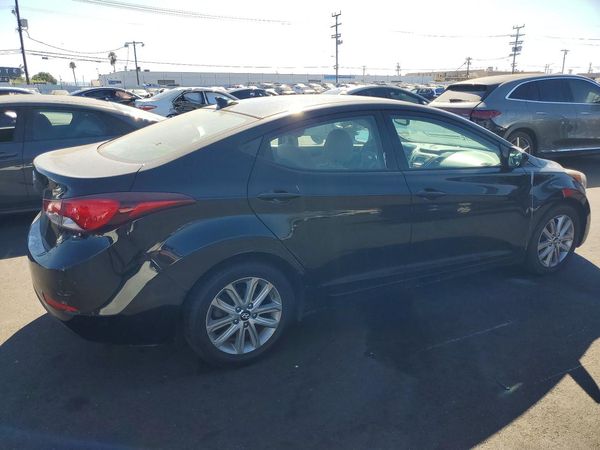 2015 HYUNDAI ELANTRA