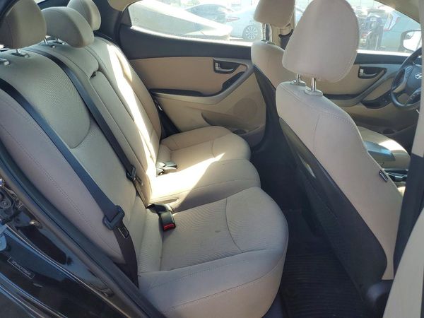 2015 HYUNDAI ELANTRA