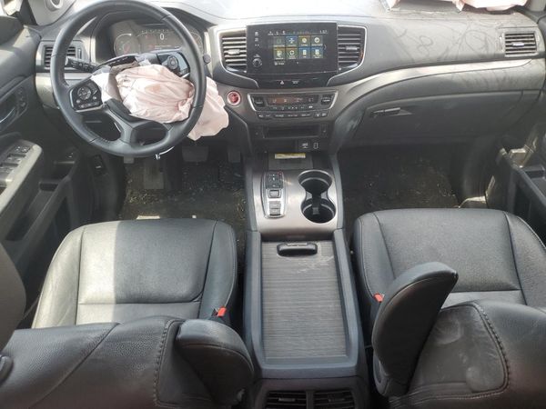 2021 HONDA PILOT SE