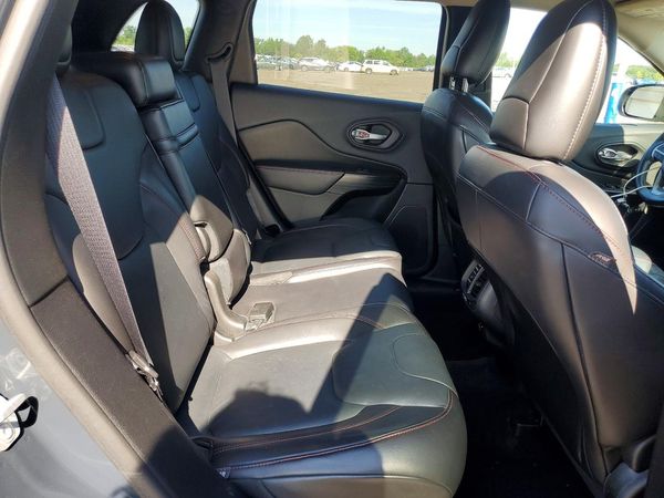 2016 JEEP CHEROKEE TRAILHAWK 4X4