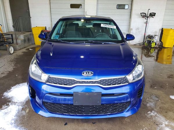 2018 KIA RIO