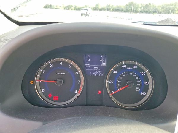 2017 HYUNDAI ACCENT SE Base