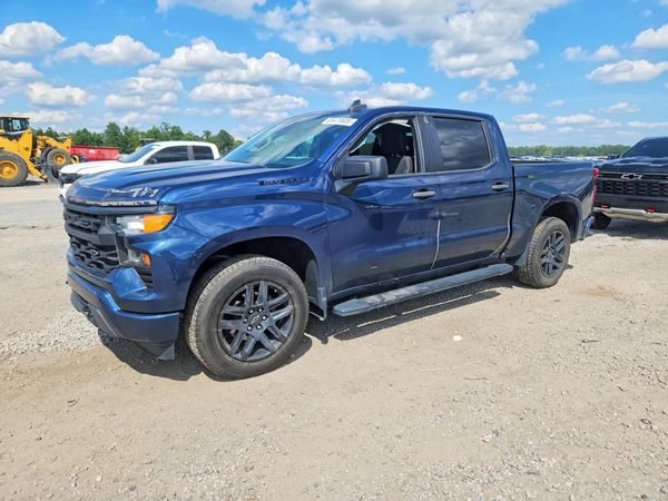 2023 CHEVROLET SILVERADO Custom