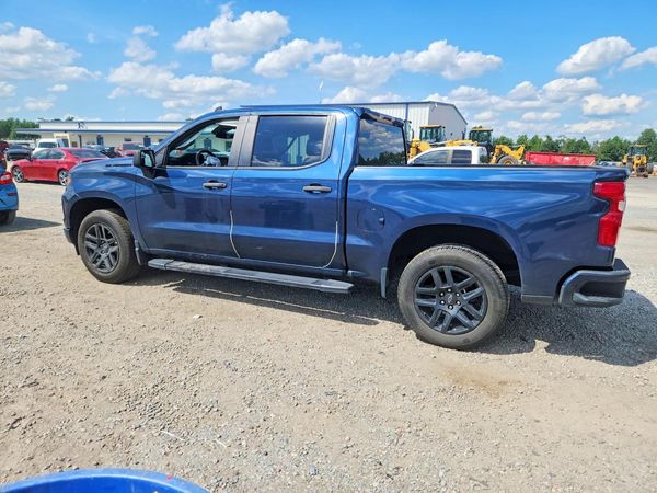 2023 CHEVROLET SILVERADO Custom