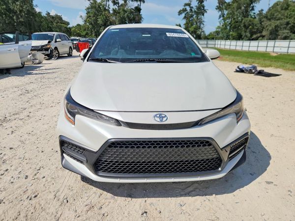 2021 TOYOTA COROLLA