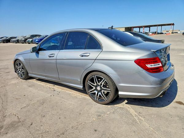 2013 MERCEDES-BENZ C C250