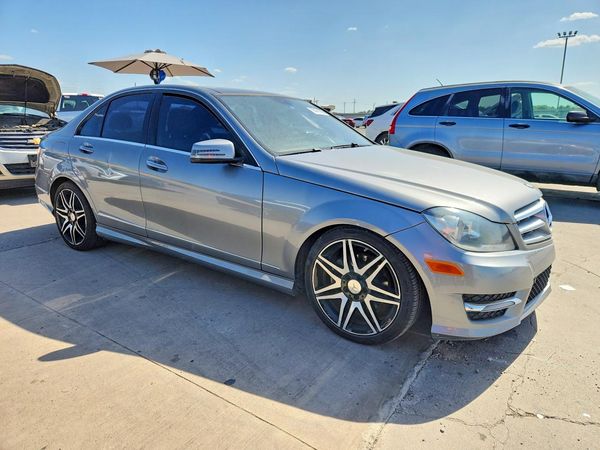 2013 MERCEDES-BENZ C C250