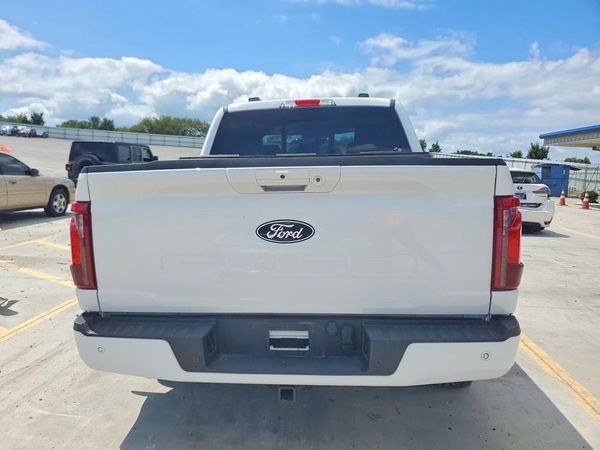 2025 FORD F150