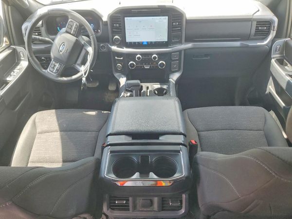 2025 FORD F150