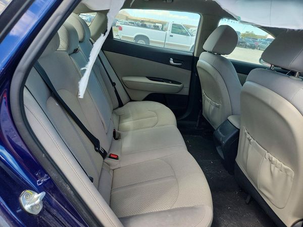 2016 KIA OPTIMA GL