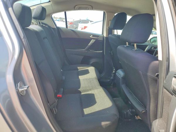 2012 MAZDA 3 Touring/GS