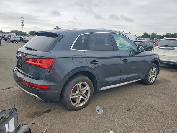 2019 AUDI Q5