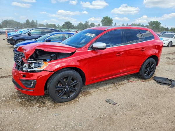 2015 VOLVO XC60