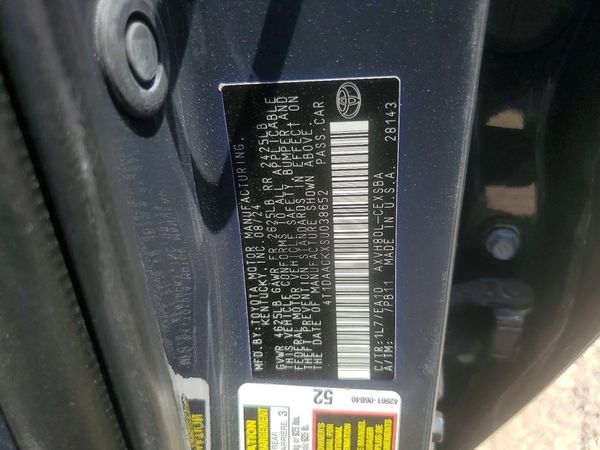 2025 TOYOTA CAMRY