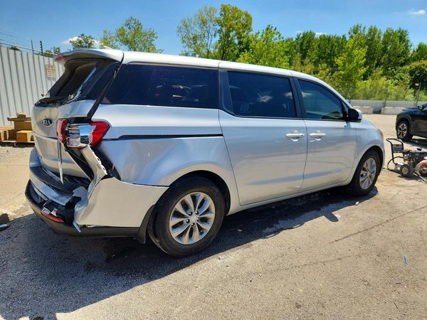 2021 KIA SEDONA