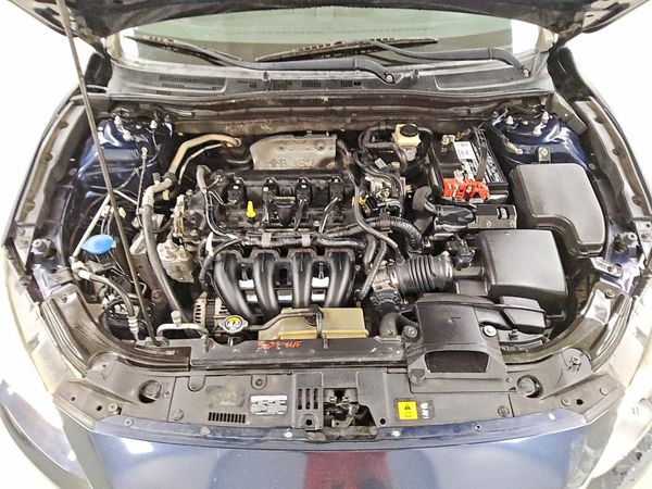 2015 MAZDA 3 Touring/GS