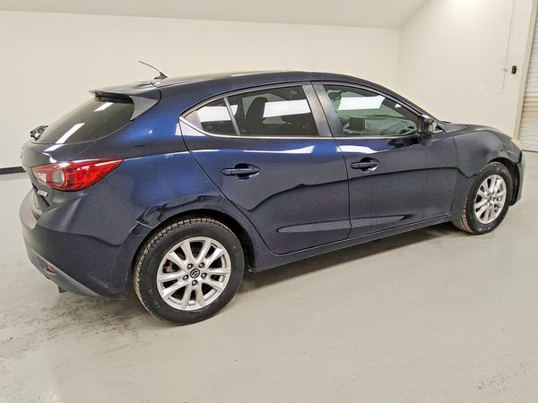 2015 MAZDA 3 Touring/GS