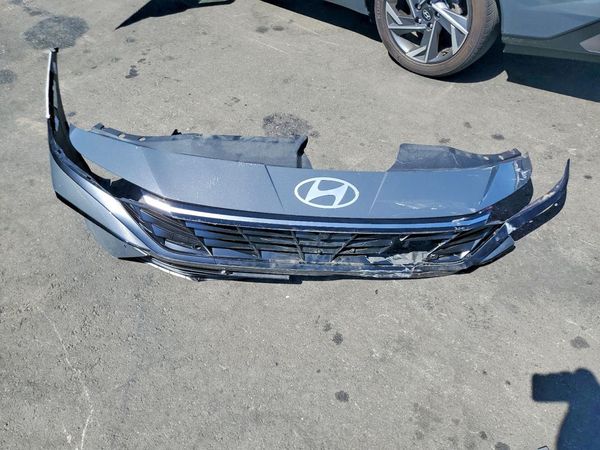 2024 HYUNDAI ELANTRA