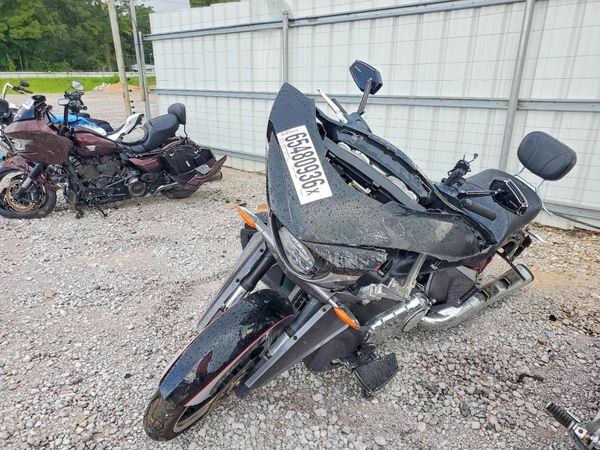 2024 VICTORY MOTORCYCLES MOTORCYCLE — LSDT